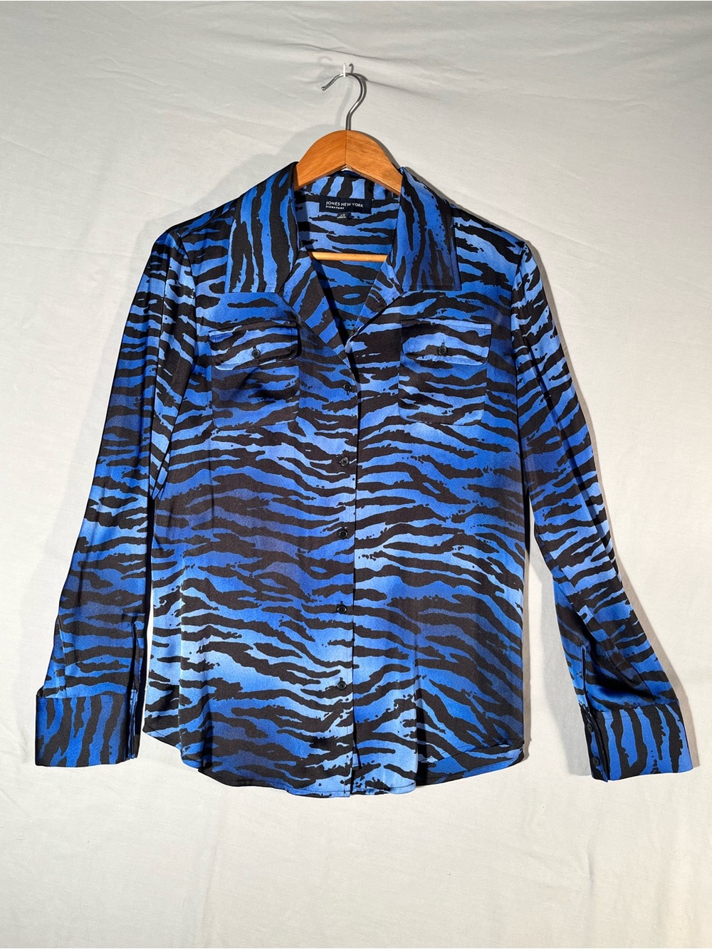 Jones New York Blue and Black Zebra-Stripe Button-Up Top -Sz: L - Picture 1 of 7